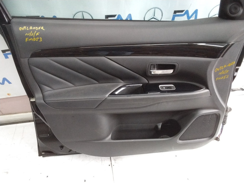 MITSUBISHI OUTLANDER PASSENGER SIDE FRONT DOOR N/S/F COMPLETE BLACK FMD53