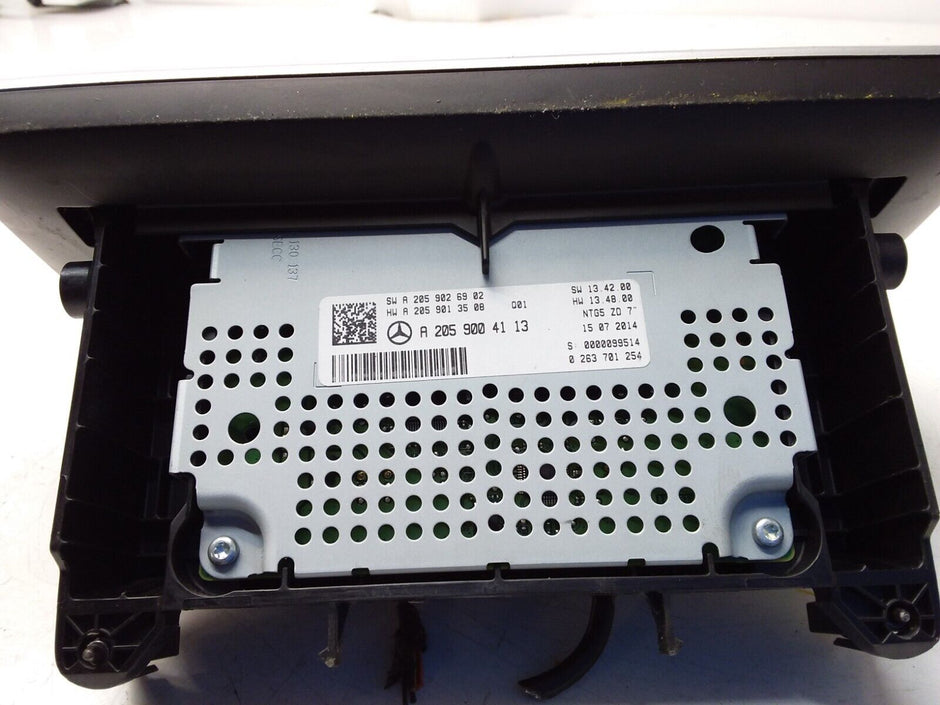 MERCEDES C-CLASS W205 2014 SAT NAV MULTIMEDIA SCREEN A2059004113 FM00687