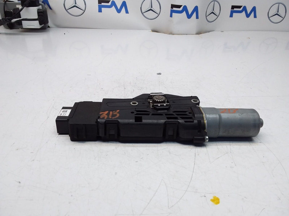 Mercedes E-CLASS W213 Sunroof Motor/Mechanism A2139062104 FM00442