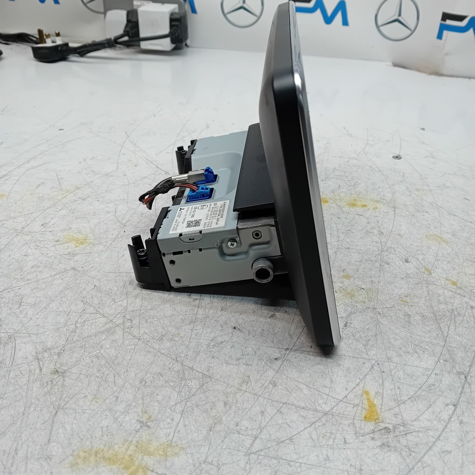 MERCEDES BENZ C-CLASS W205 DISPLAY SCREEN A2059002211 2014 ON ON FM001497