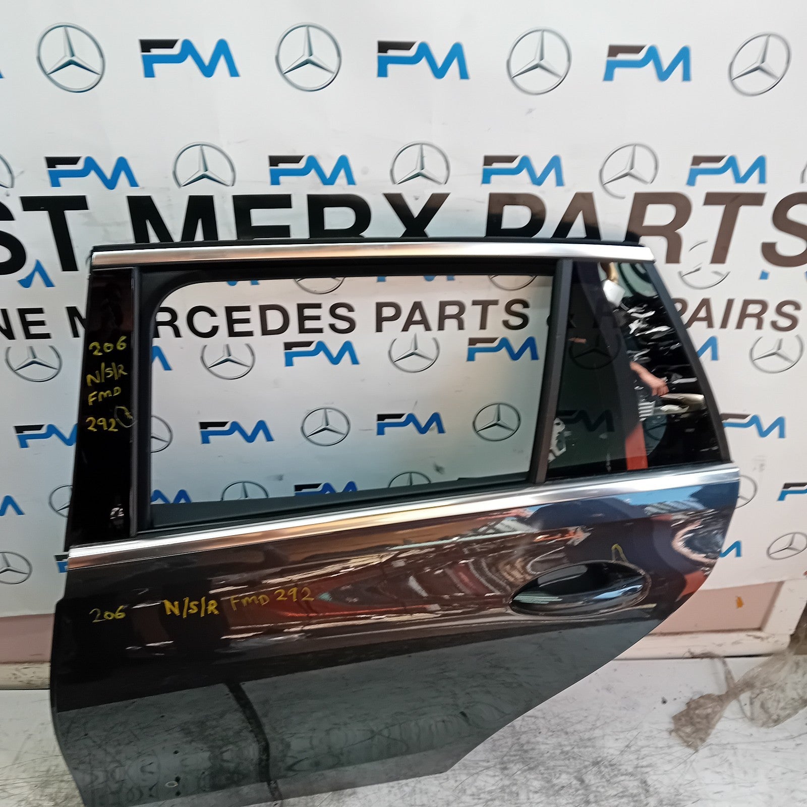 MERCEDES C-CLASS W206 EST PASSENGER REAR DOOR NSR BLACK 2017-20 COMPLETE FMD292