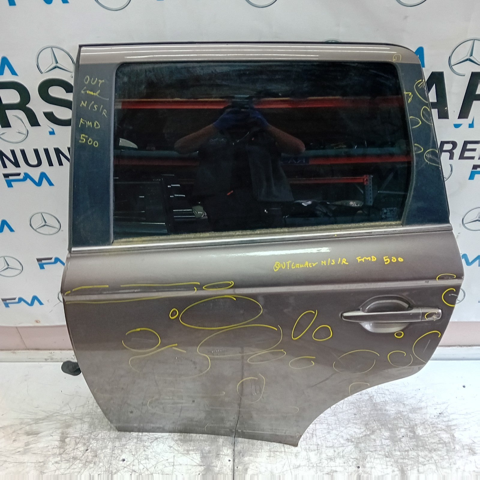 MITSUBISHI OUTLANDER MK3 PASSENGER REAR DOOR NSR 2013 BROWN FMD500