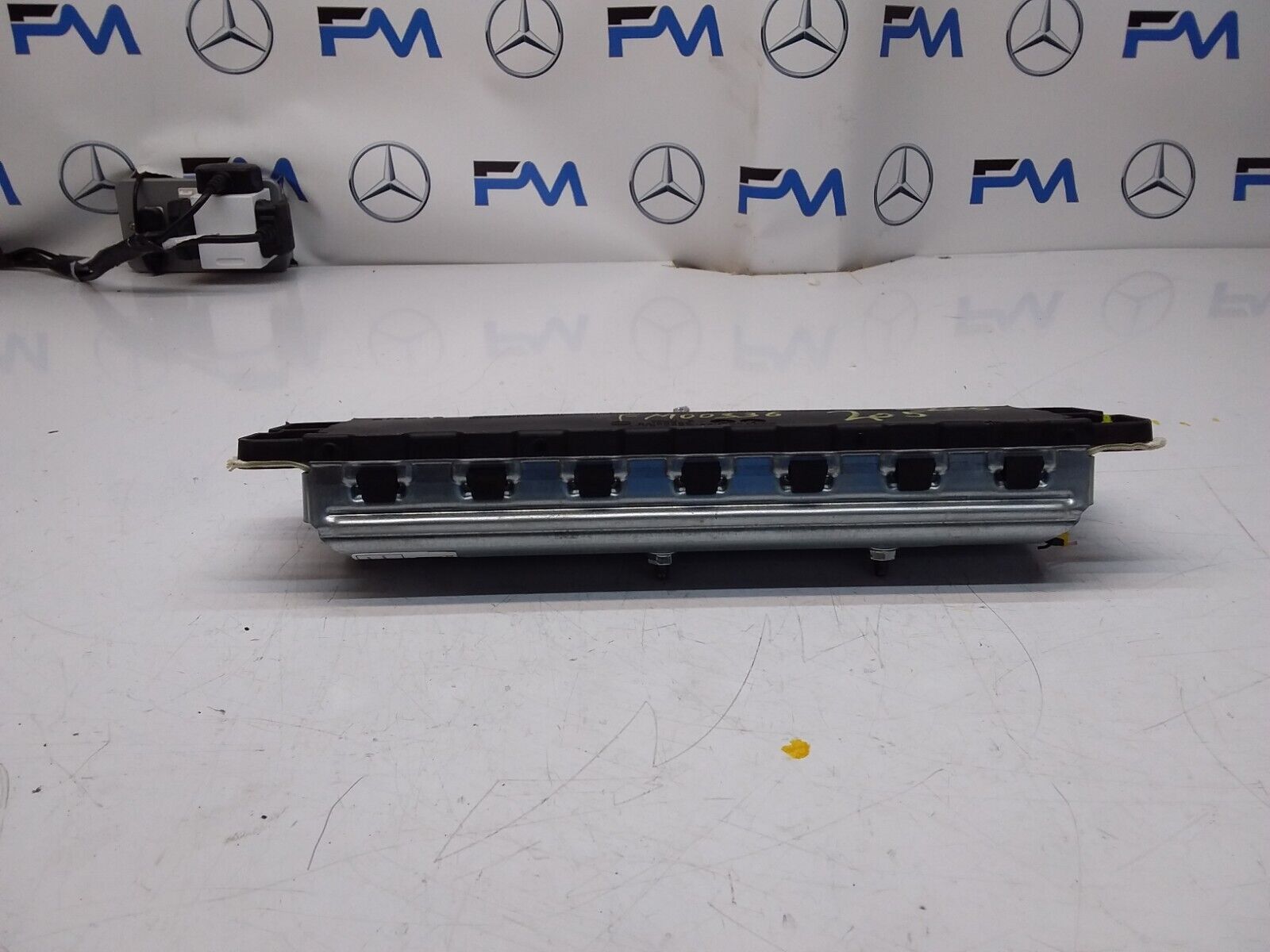 2017 MERCEDES BENZ C-CLASS W205 DRIVER SIDE KNEE AIRBAG A2058601600 FM00336
