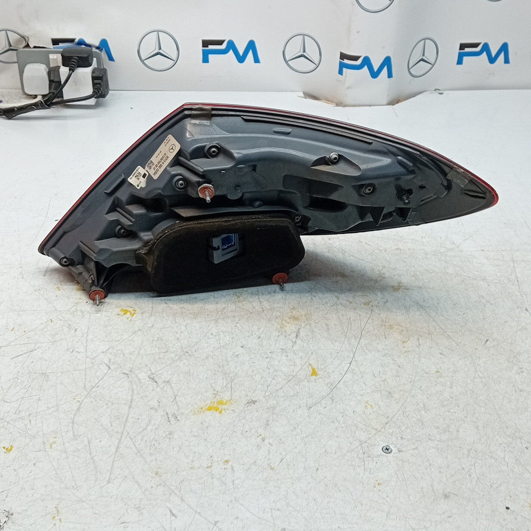 MERCEDES E-CLASS W213 PASSENGER LEFT NS REAR TAIL LIGHT A2139067900 FMT249