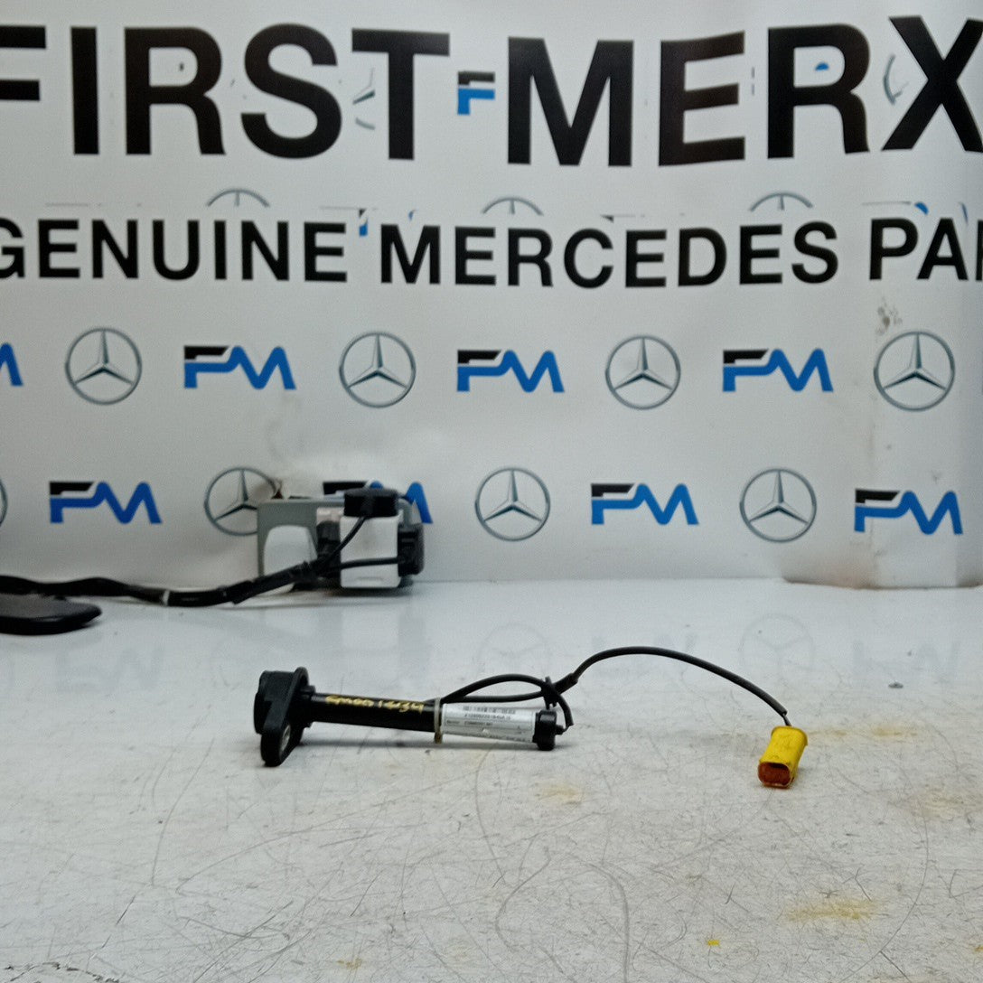 MERCEDES E CLASS W213 BONNET PEDESTRIAN ACTUATOR A2139062201 2017 FM001439