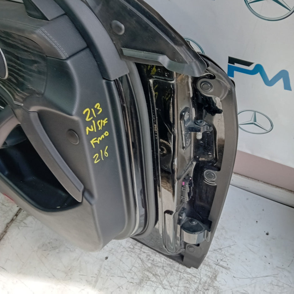 MERCEDES E-CLASS W213 SLN PASSENGER FRONT DOOR NSF BLACK 2016 ON COMPLETE FMD216