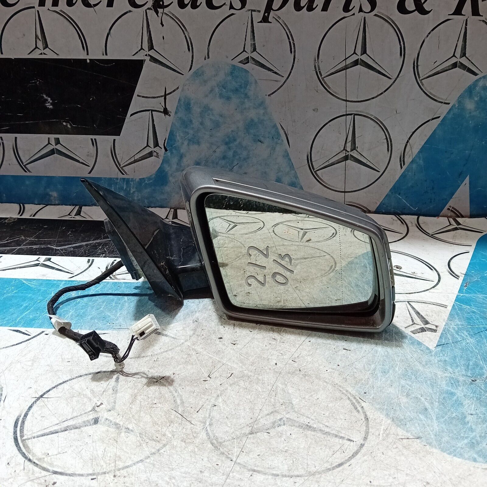 MERCEDES BENZ W212 E CLASS WING MIRROR FOLDING RIGHT SIDE A2128101016 SILVER