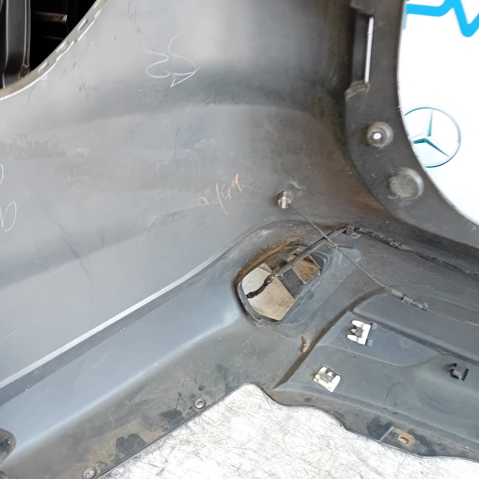 MITSUBISHI OUTLANDER MK3 REAR BUMPER GREY 2013 FMX111