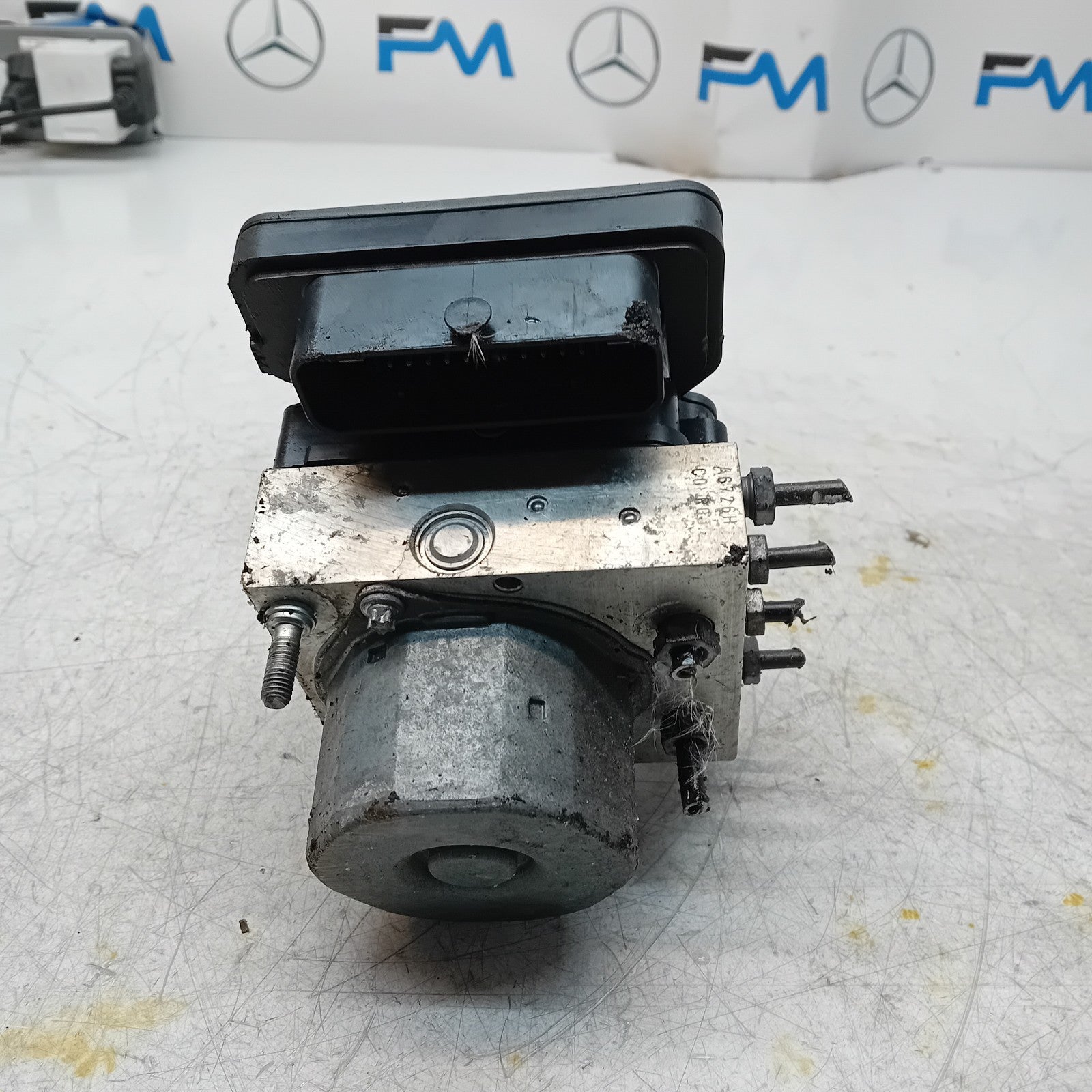 MERCEDES BENZ B-CLASS W246 ABS PUMP CONTROL MODULE UNIT A0084317512 FM001458