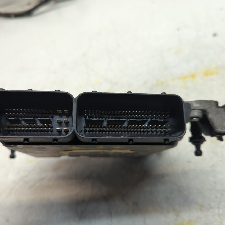 MERCEDES S-CLASS W222 ECU DIESEL ENGINE CONTROL MODULE A6429007401 FM001411