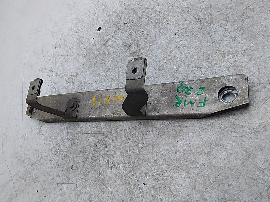 MERCEDES C-CLASS W205 BOTTOM STIFFENING BRACE MOUNT FMR239 A2056190025