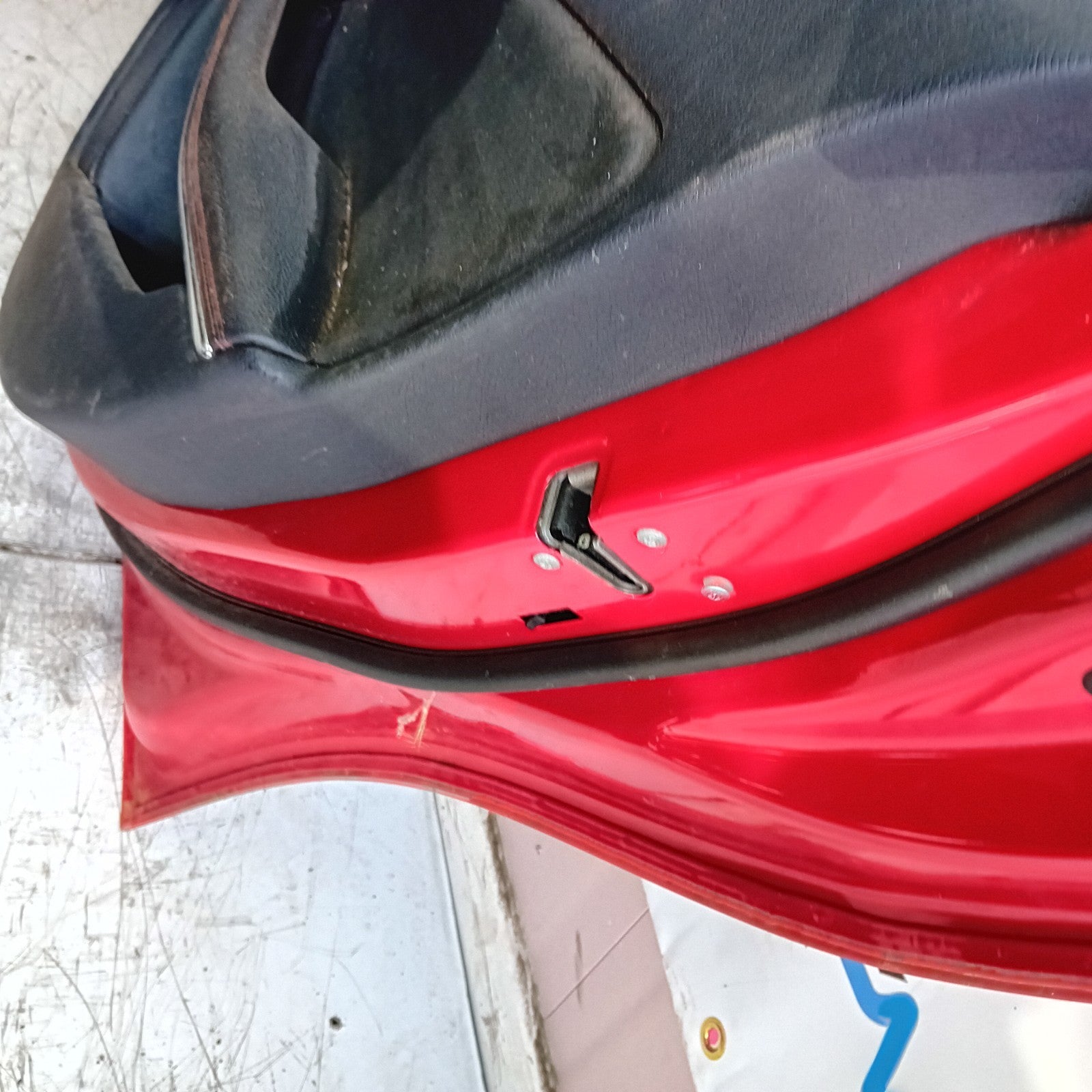 MERCEDES A-CLASS W176 DRIVER REAR DOOR OSR RED 2012- 2018 COMPLETE FMD210