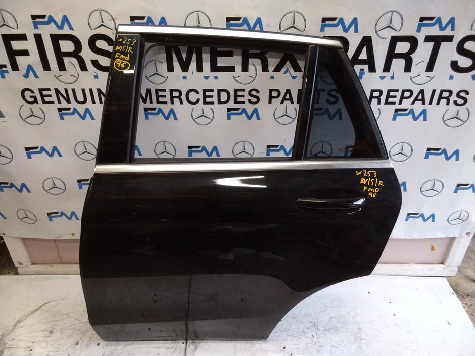 MERCEDES BENZ  GLC W253 PASSENGER SIDE REAR DOOR N/S/R COMPLETE BLACK FMD96