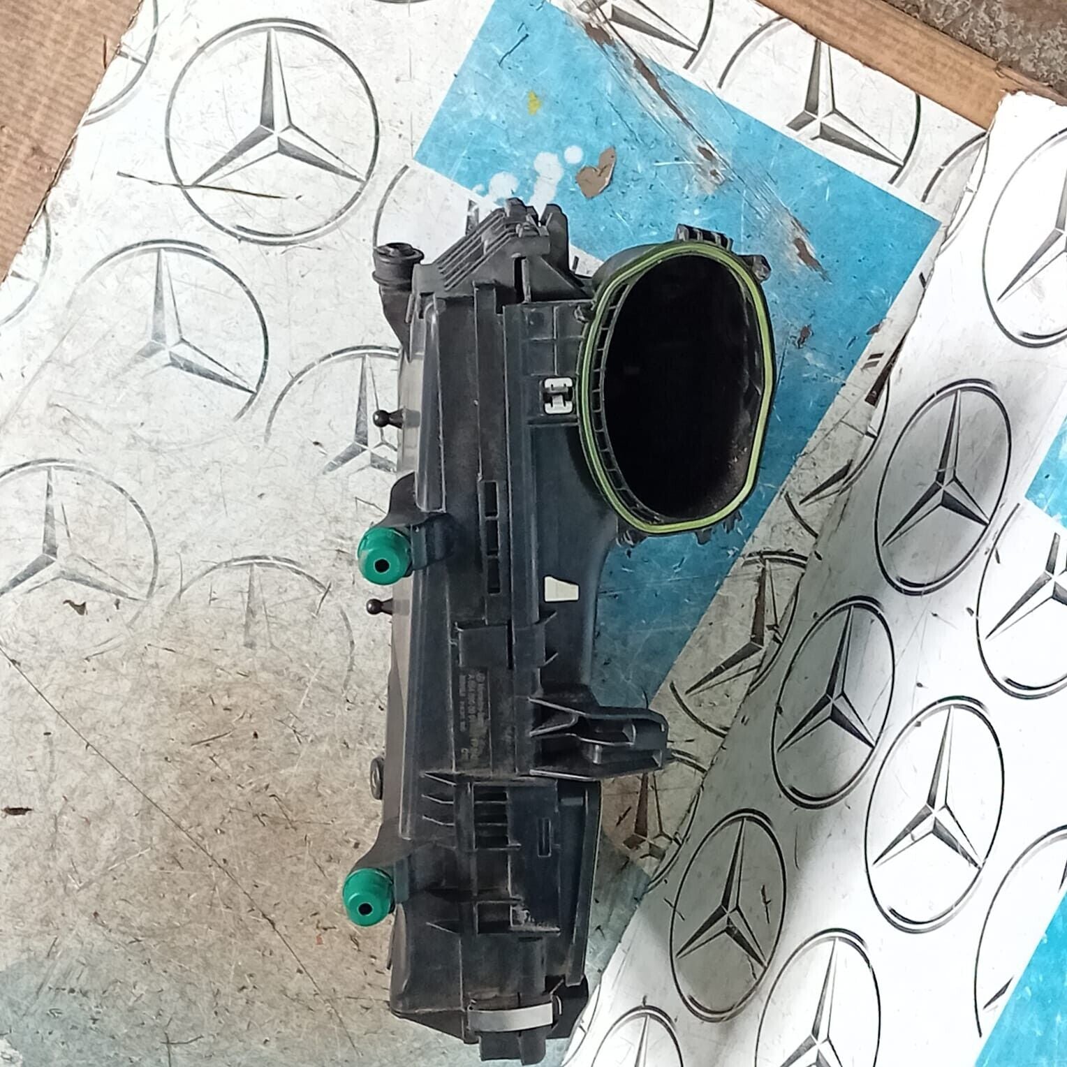 MERCEDES MERX E-CLASS W213 2017 2.0 DIESEL AIR FILTER BOX HOUSING A6540900001