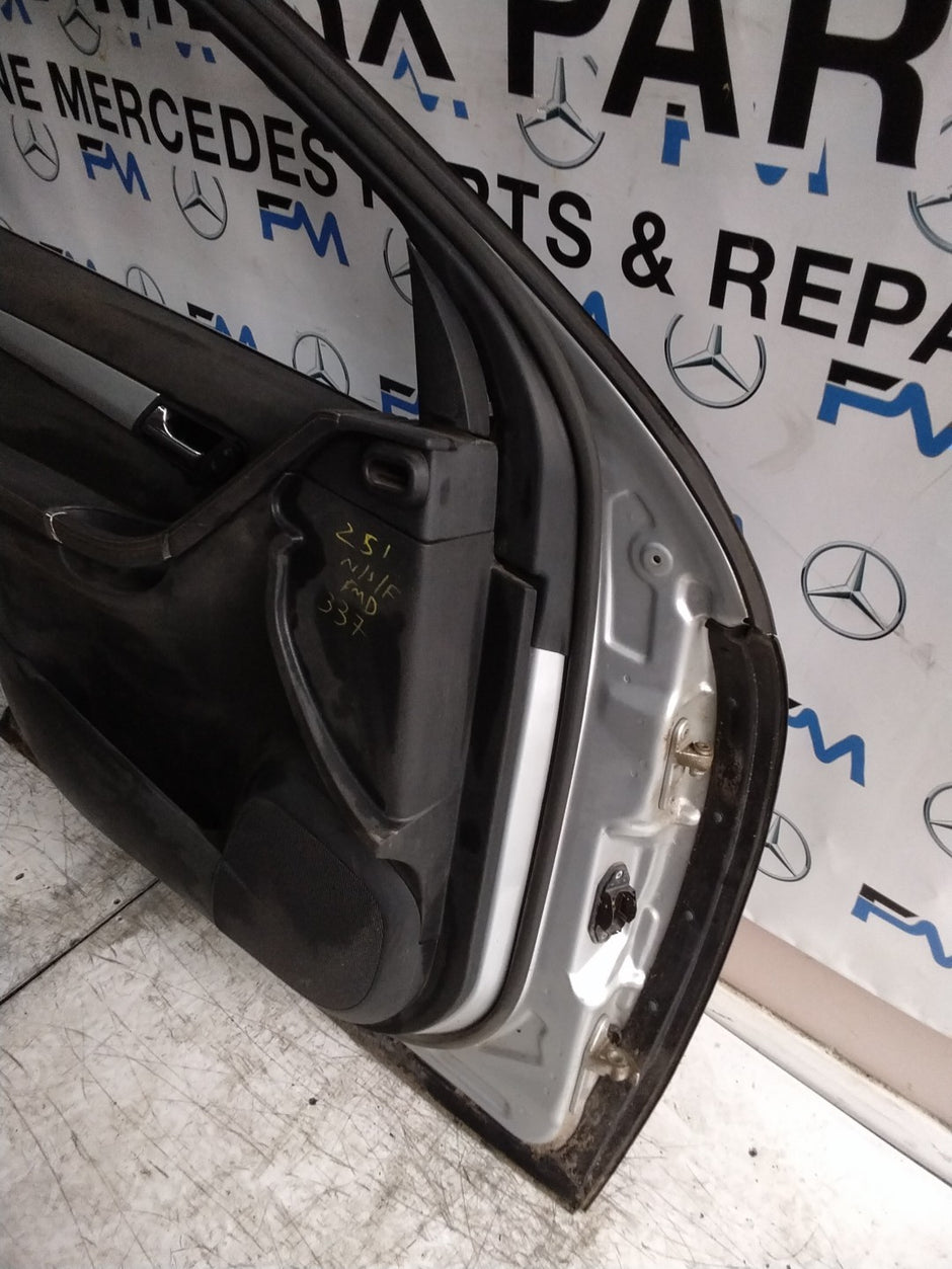 MERCEDES R-CLASS W251 PASSENGER FRONT DOOR NSF SILVER 2005-12 COMPLETE FMD337