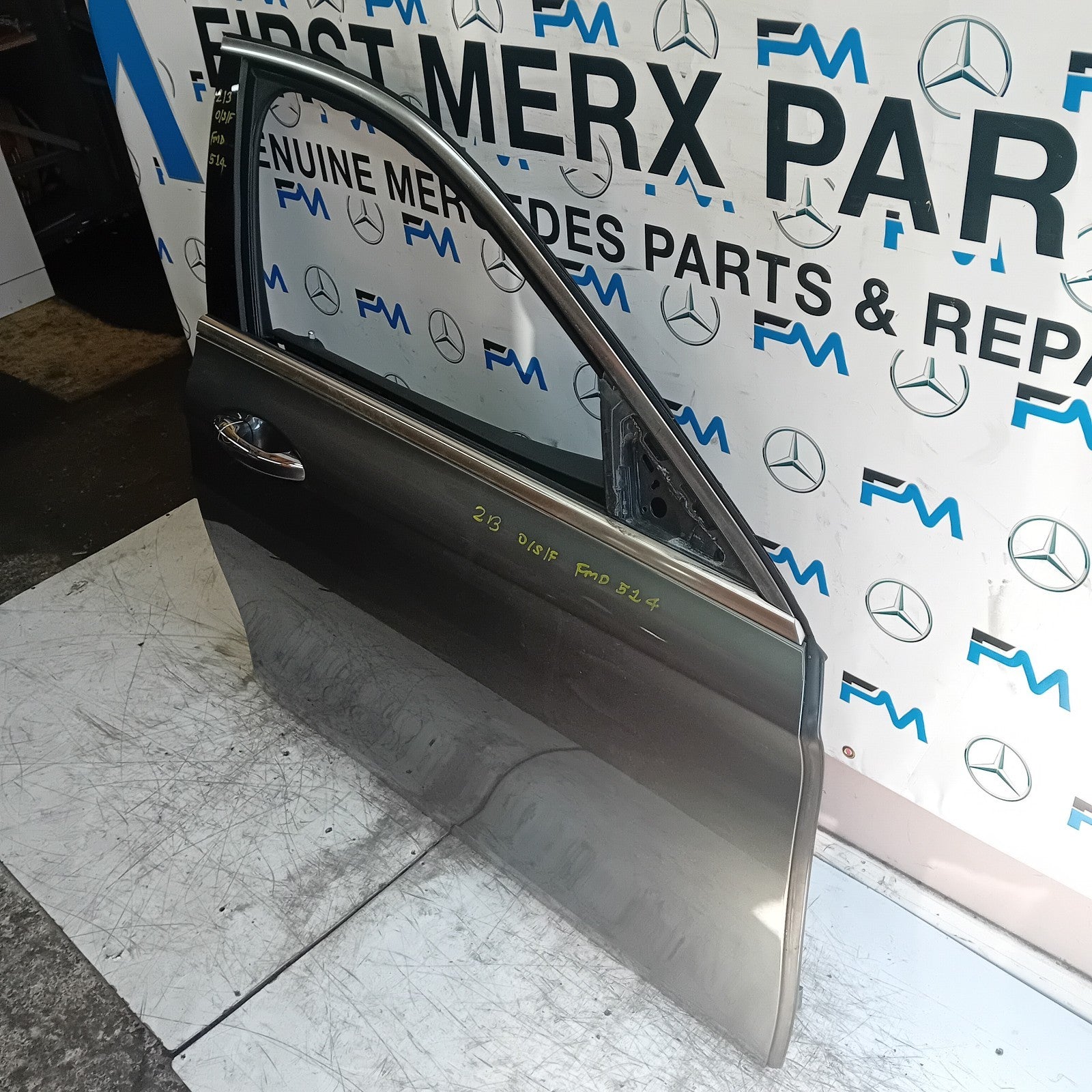 MERCEDES E-CLASS W213 DRIVER FRONT DOOR OSF 2016 ON GREY COMPLETE  FMD514