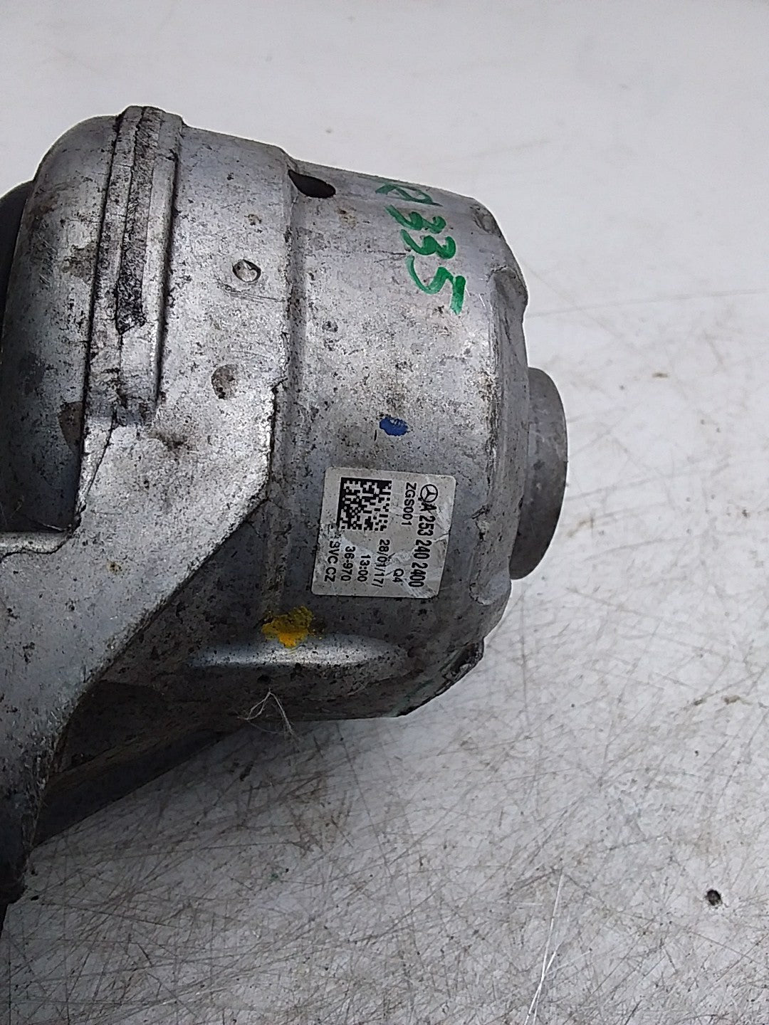 MERCEDES BENZ  GLC C253  ENGINE MOUNT LEFT NS A2532402400 FMR335