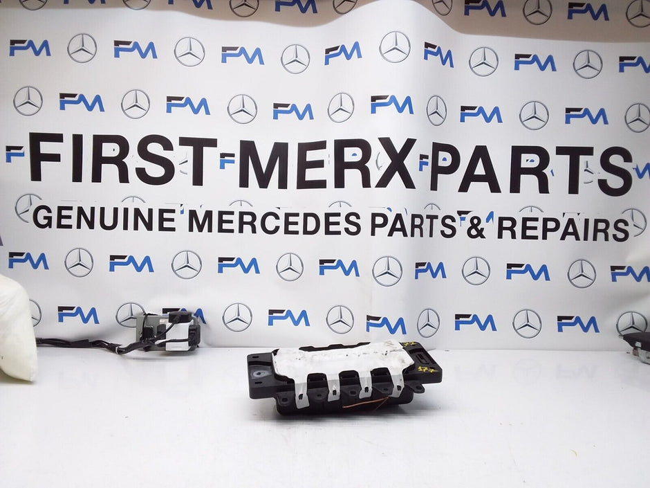 2019 MERCEDES BENZ A-CLASS W177 DRIVER SIDE KNEE AIRBAG A1778602601 FM00327