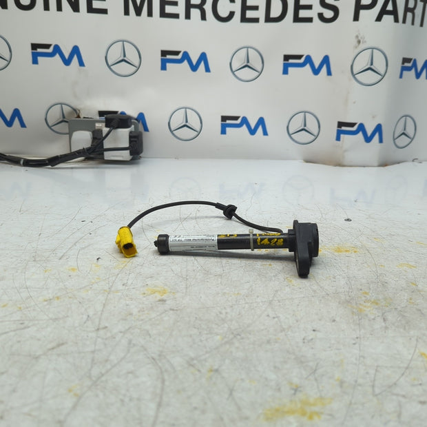 MERCEDES E CLASS W213 BONNET PEDESTRIAN ACTUATOR A2139062201 2016 FM001428