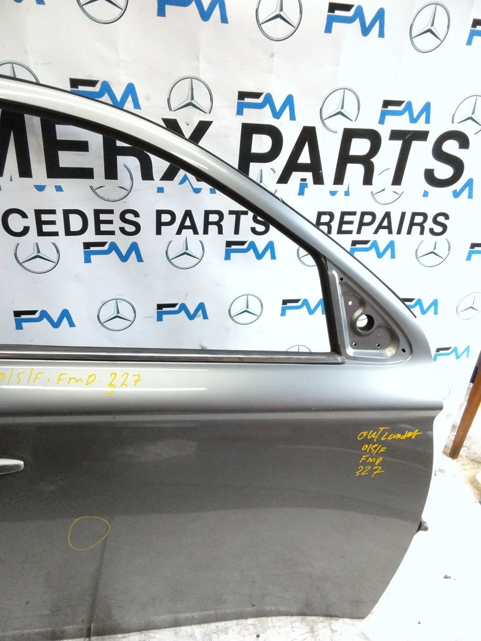 MITSUBISHI OUTLANDER MK3 DRIVER FRONT DOOR OSF GREY 2013 ON  FMD327