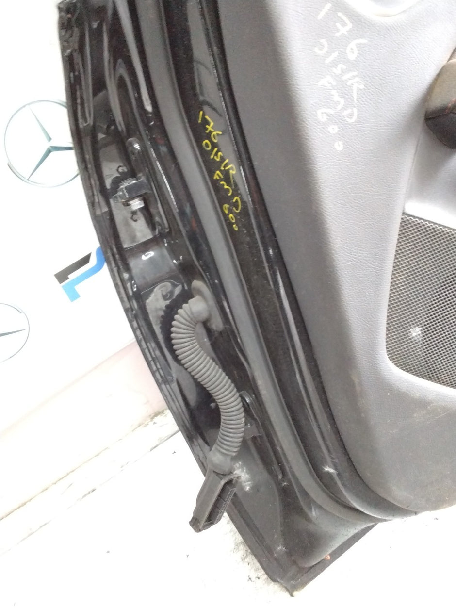 MERCEDES A-CLS W176  DRIVER REAR  DOOR OSR  2012-18 BLACK COMPLETE FMD600