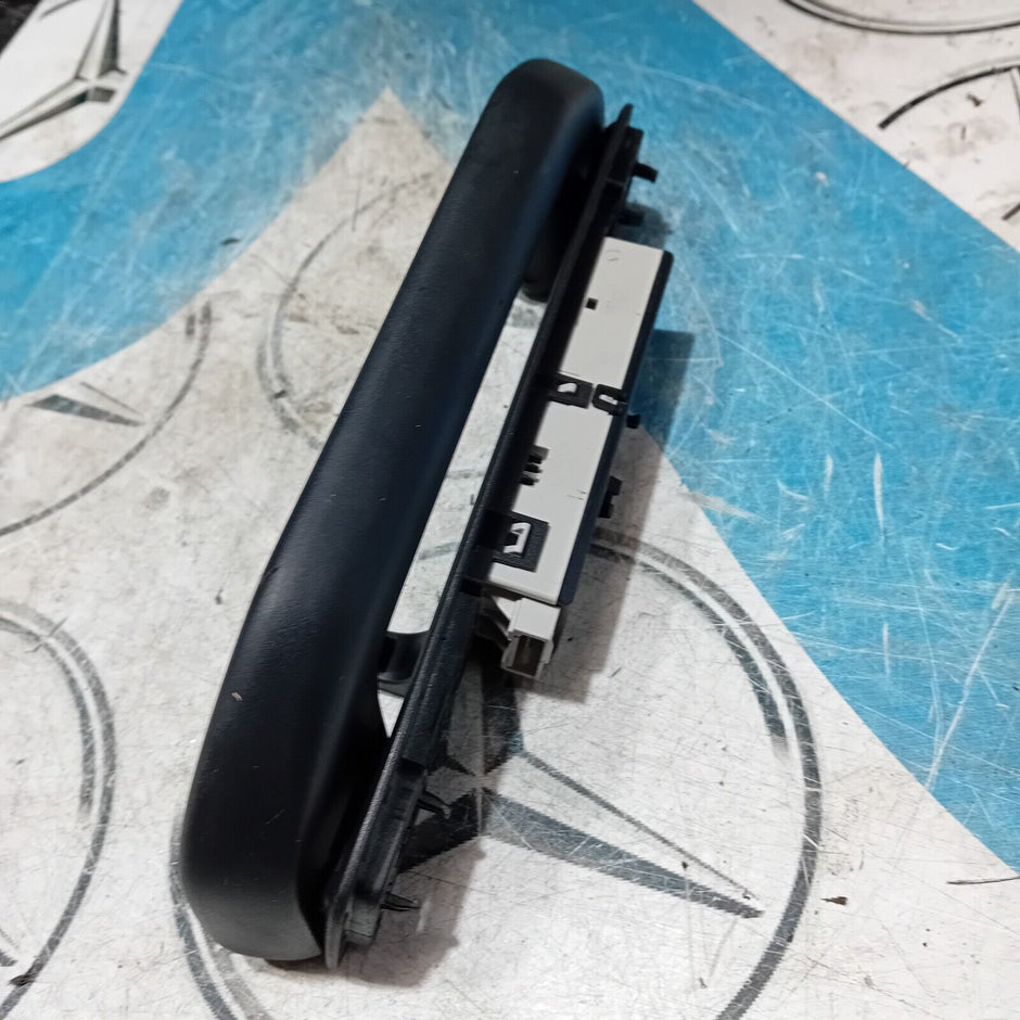 2016 MERCEDES E CLASS E220 W213 REAR LEFT SIDE INTERIOR ROOF HANDLE WITH LIGHT