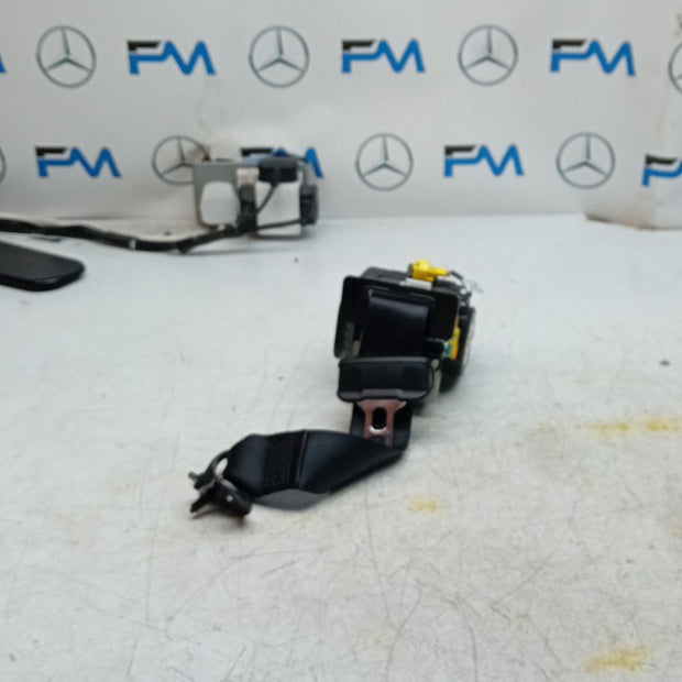 MERCEDES E-CLASS W213 REAR PASSENGER SIDE SEAT BELT BLACK A2138605301 FM001380