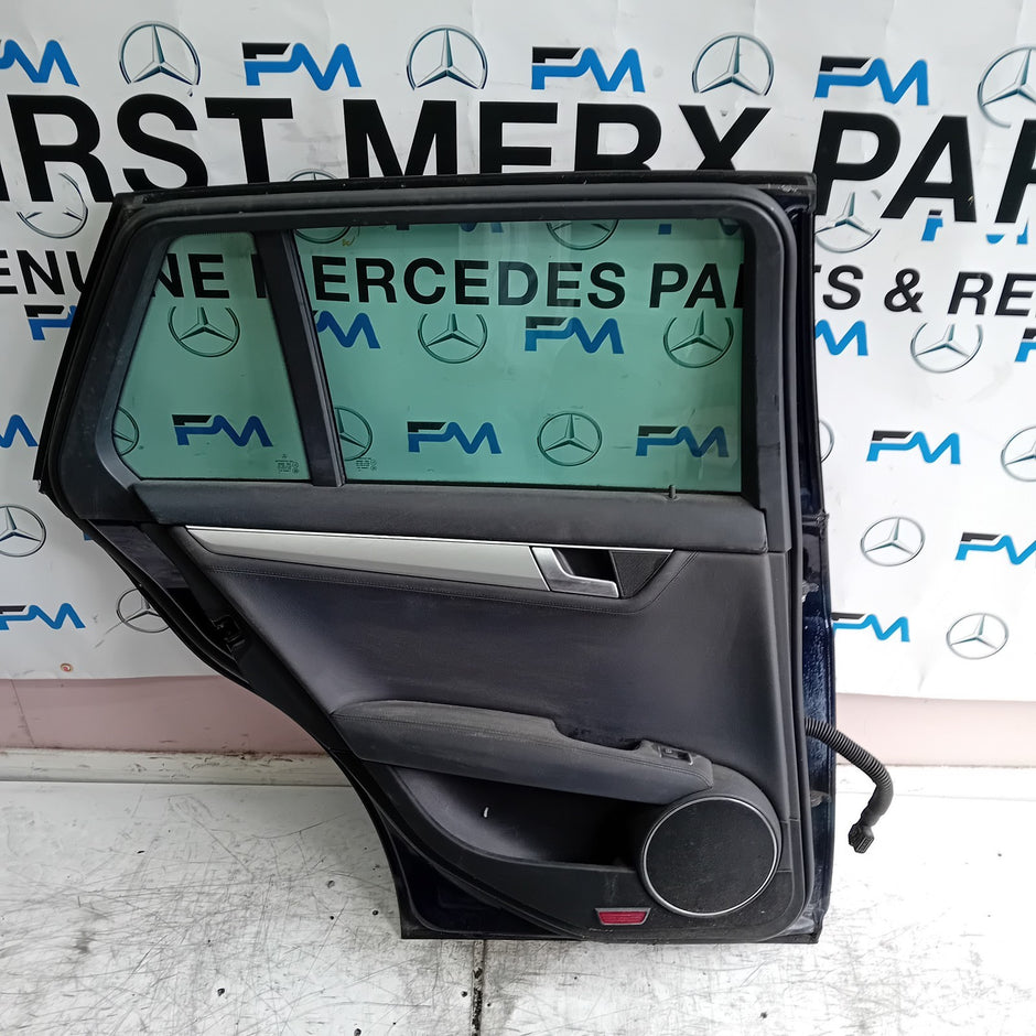 MERCEDES C-CLASS W204 PASSENGER REAR DOOR NSR BLUE 2008-14 COMPLETE FMD233
