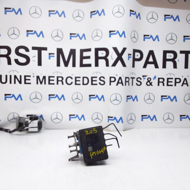 MERCEDES CLA W205 ABS PUMP MODULE CONTROL UNIT A2059012800 FM00438