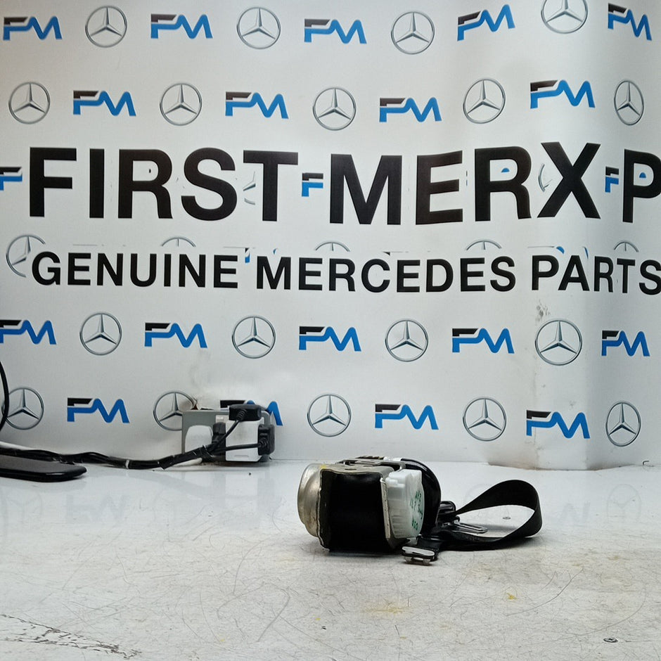 MERCEDES E-CLASS W238 REAR DRIVER SIDE SEAT BELT BLACK A2388603800 FM001379