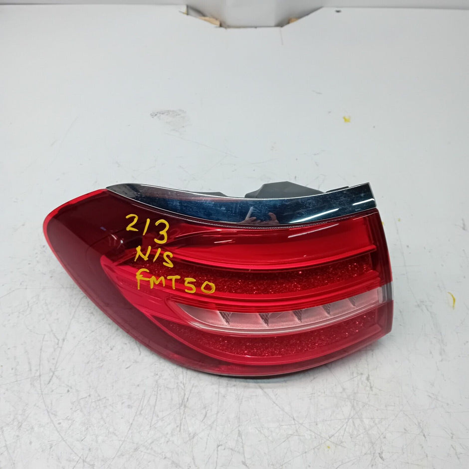 MERCEDES E-CLASS W213 2016 REAR PASSENGER N/S TAIL LIGHT A2139068700 FMT50