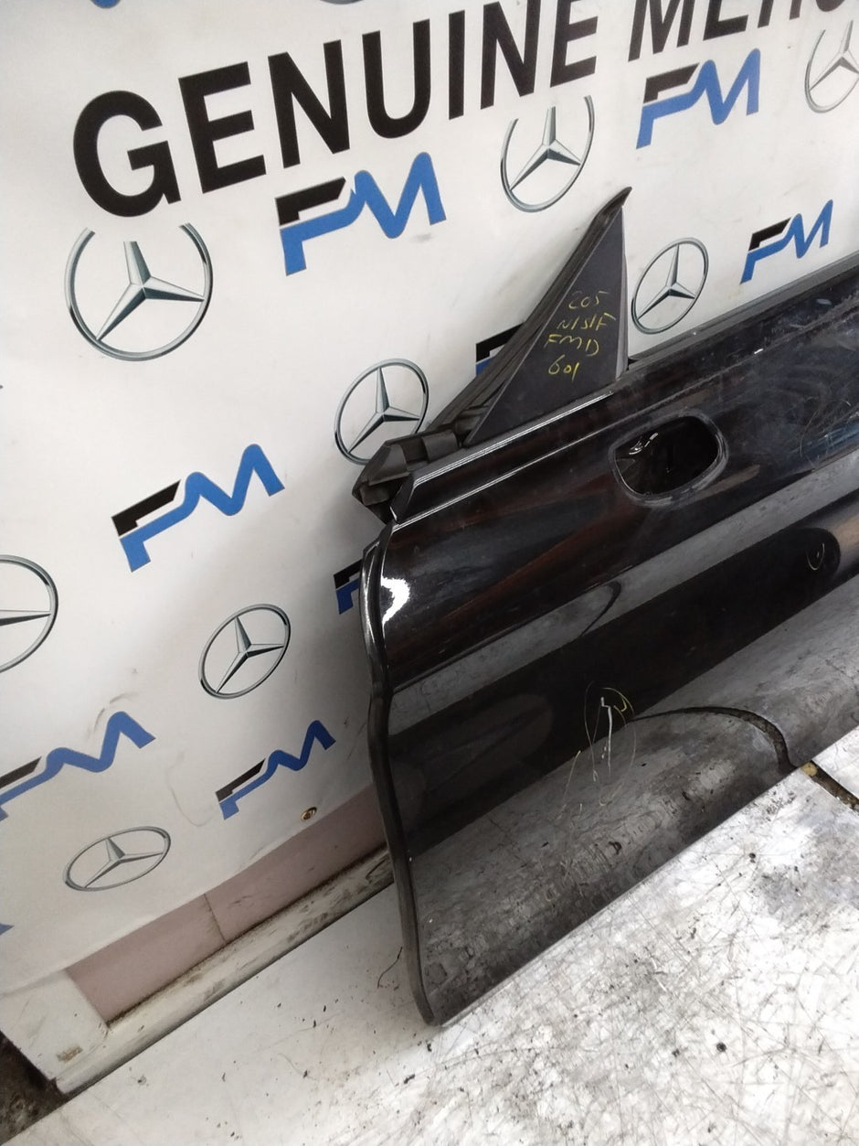MERCEDES BENZ  C-CLS W205  PASSENGER FRONT DOOR NSF BLACK 2014-21  FMD601