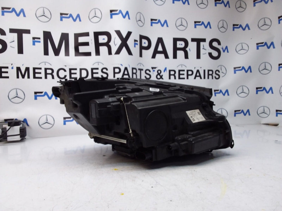 2018 MERCEDES E-CLASS W213 HEADLIGHT PASSENGER NS A2139064104 FMH146 LED HIGH