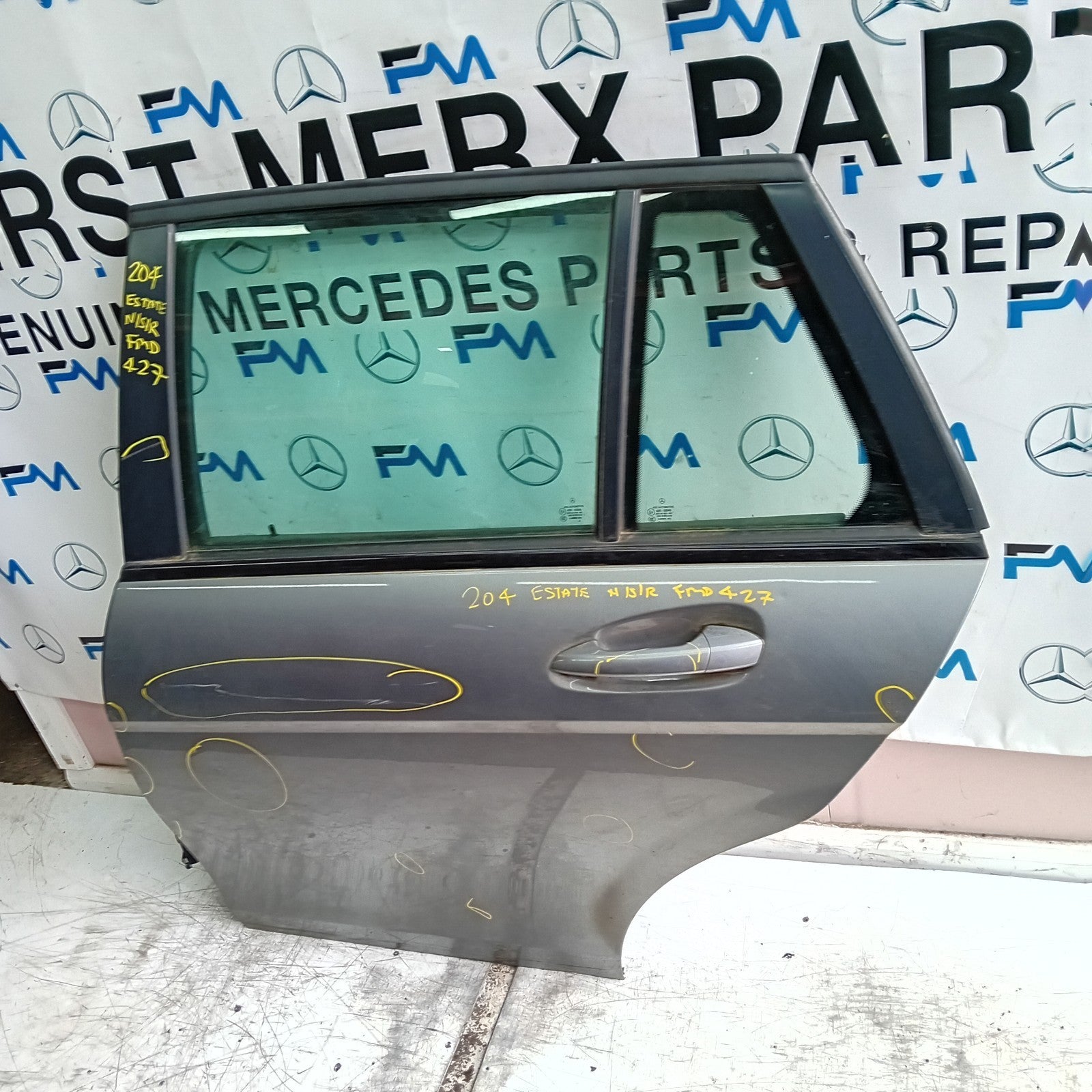 MERCEDES C-CLASS W204 EST PASSENGER REAR DOOR NSR GREY 2008-14 COMPLETE FMD427