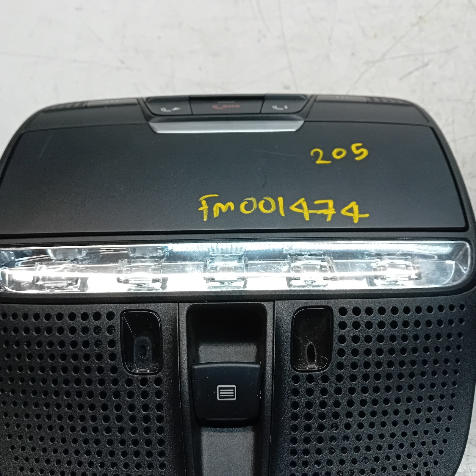 MERCEDES BENZ  C-CLASS W205 MHEV INTERIOR LIGHT A0009002507 2014 ON FM001474