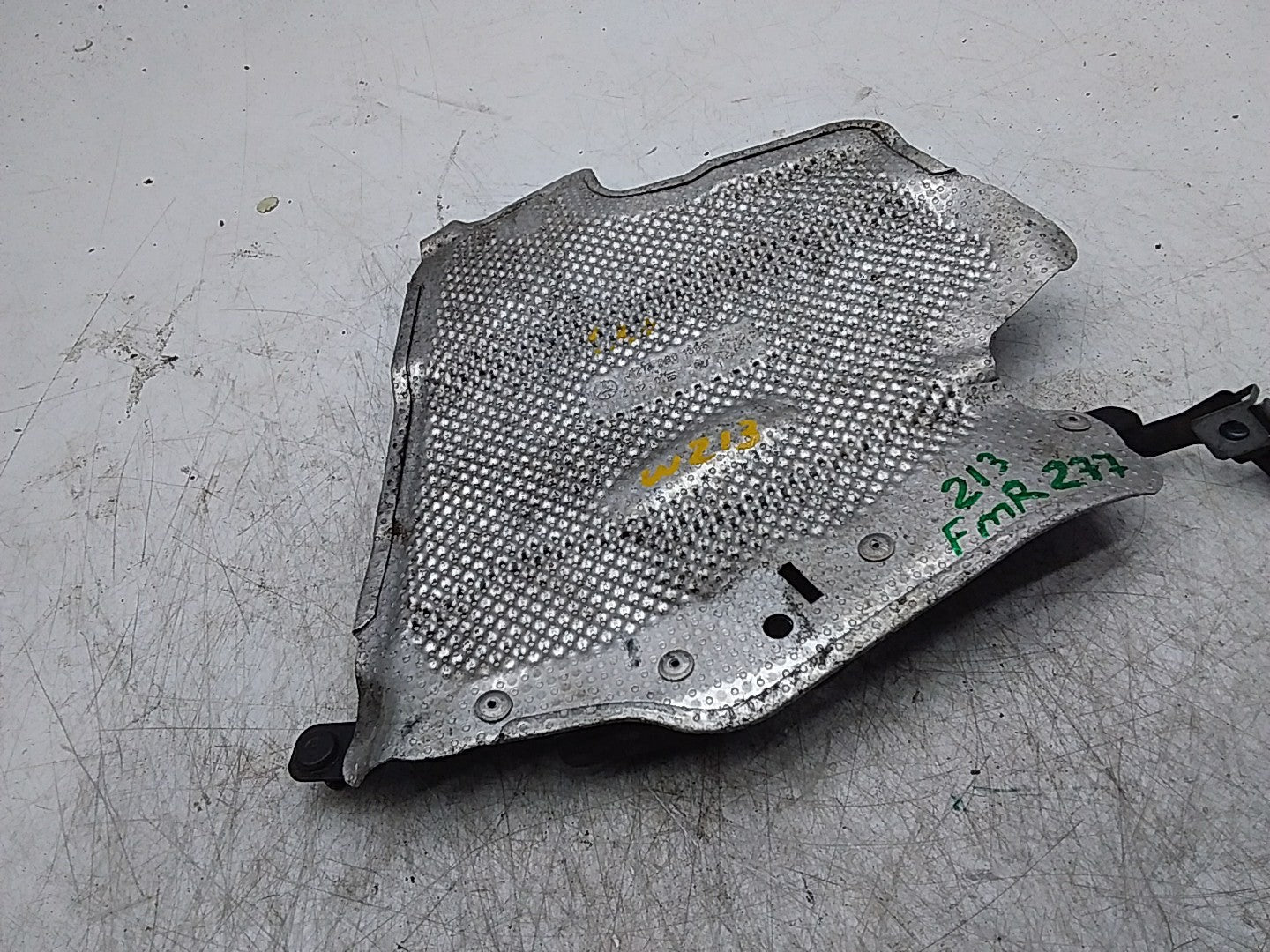 MERCEDES E-CLASS W213 HEAT INSULATION PLATE A2136801305 FMR277