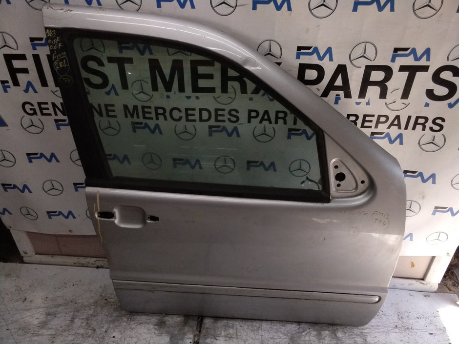 MERCEDES M-CLASS W163  DRIVER FRONT DOOR OSF GREY 1997-05 FMD574