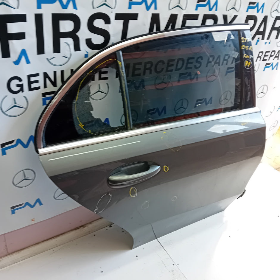 MERCEDES BENZ A-CLASS W177 DRIVER SIDE REAR DOOR ( OFF SIDE REAR ) FM09