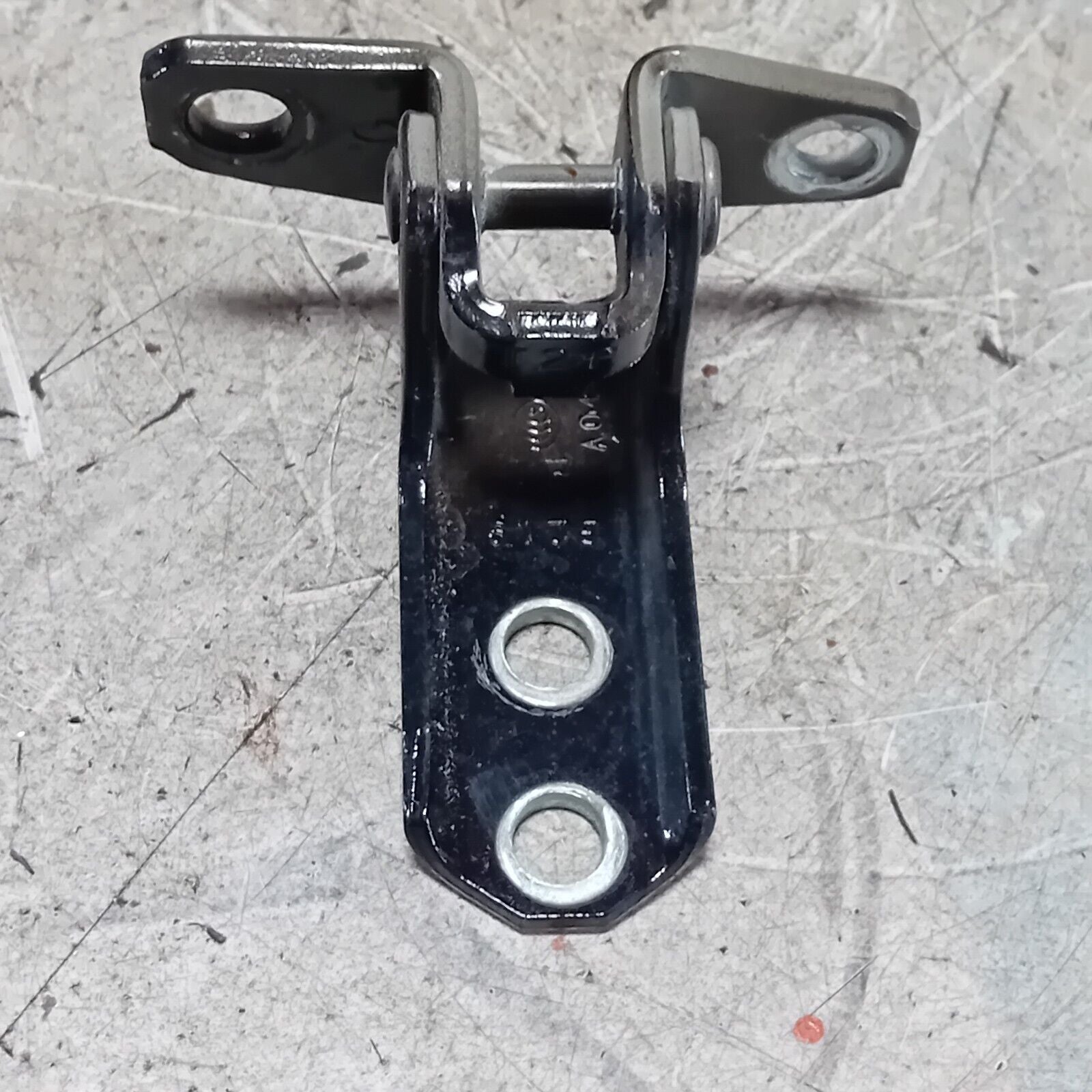 MITSUBISHI OUTLANDER 2014 RIGHT FRONT DOOR LOWER HINGE A046834
