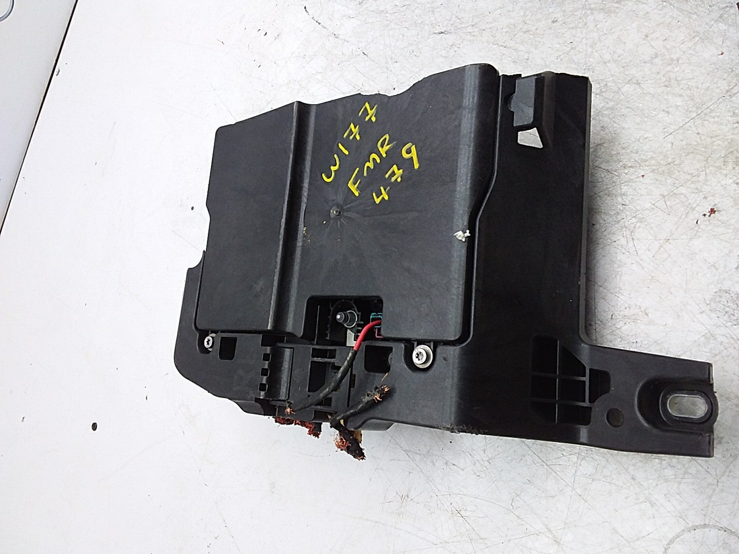 MERCEDES BENZ  A-CLASS W177  FUSE BOX A1779061102 FMR479