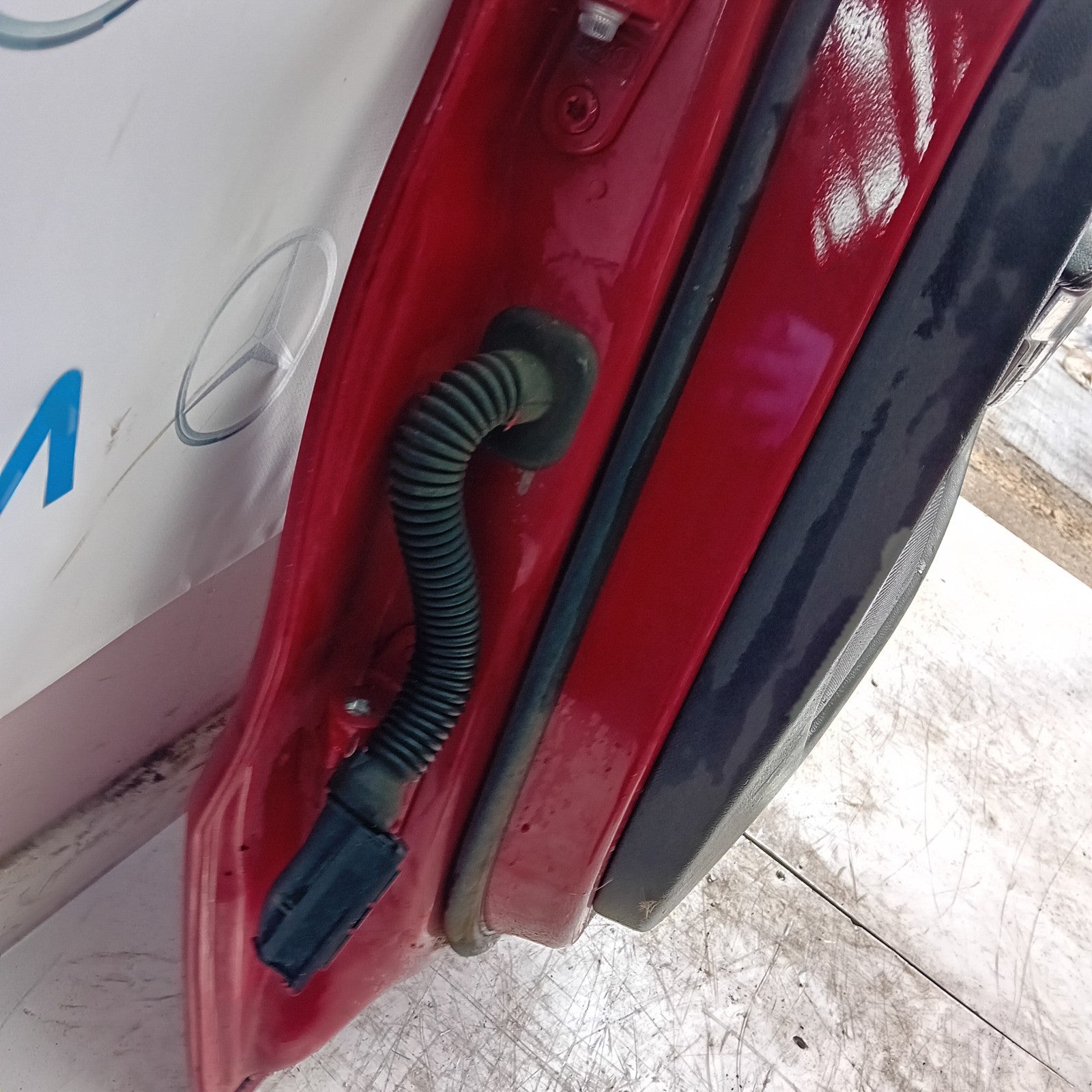 MERCEDES BENZ  A-CLASS W176 DRIVER REAR DOOR OSR RED 2012-18 COMPLETE FMD257