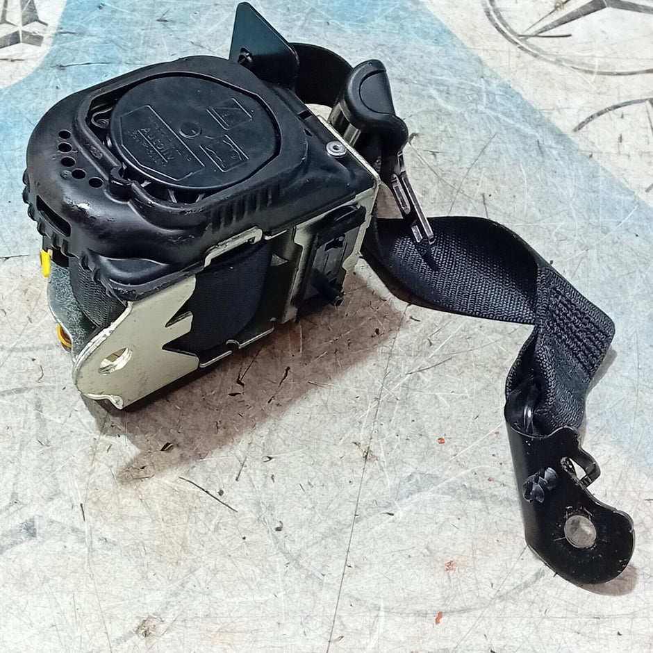 MERCEDES CLS E CLASS W257 W213 REAR SEAT BELT LEFT SIDE A2138606700