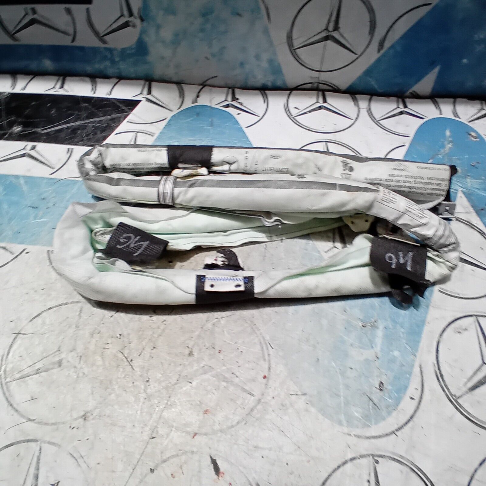 MERCEDES CLA CURTAIN AIBAG ROOF LEFT PASSENG SIDE MK19 (24) 2013-2019 1178601102