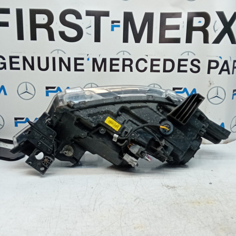 MITSUBISHI OUTLANDER MK3 2015 HEADLIGHT PASSENGER NS LEFT L0094I 1TX1 FM001586