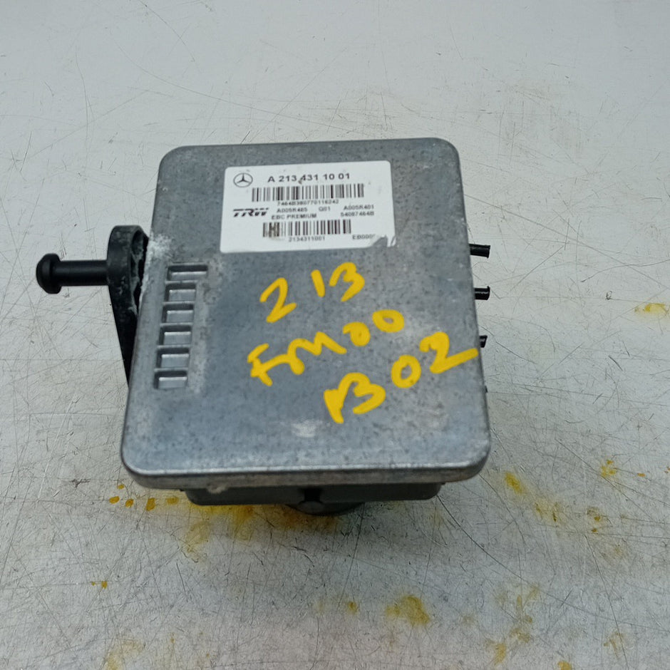 MERCEDES BENZ E-CLASS W213 ABS PUMP MODULE CONTROL UNIT A2134311001 FM001302