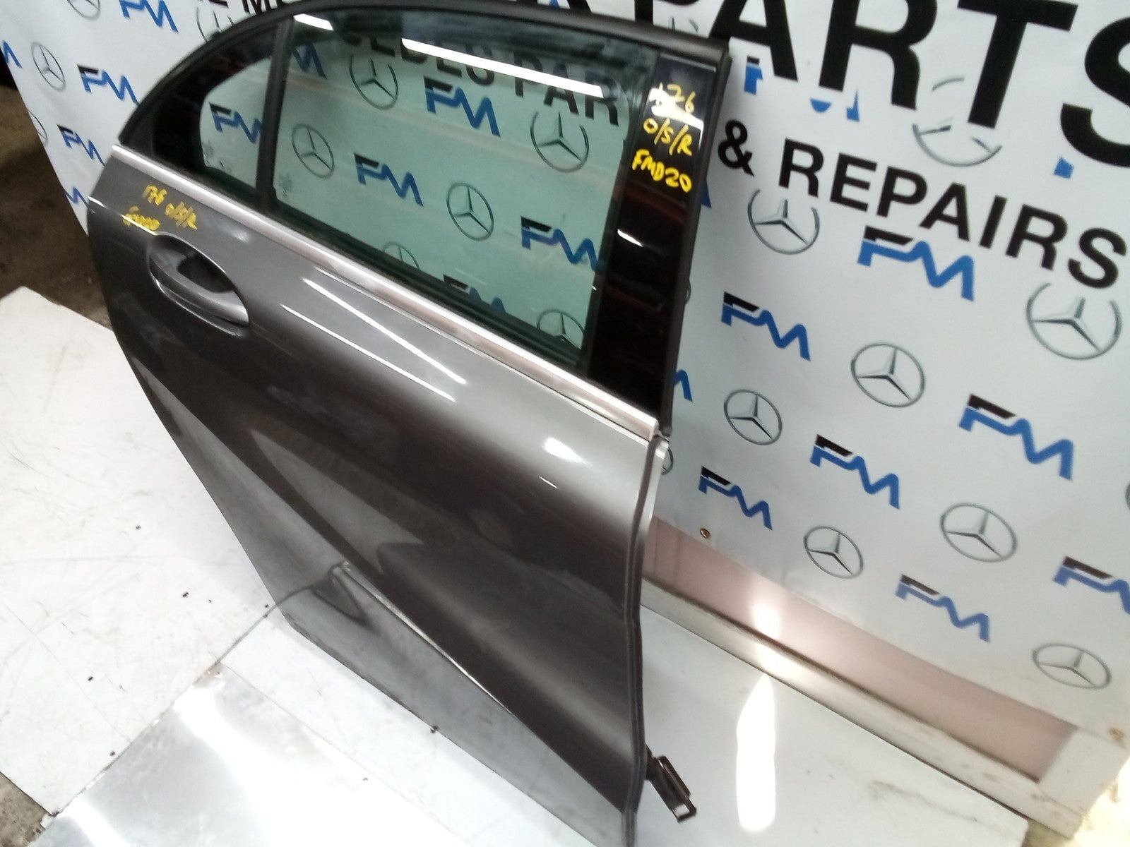 MERCEDES BENZ A CLASS W176 DRIVER SIDE REAR DOOR ( OFF SIDE REAR ) FMD20
