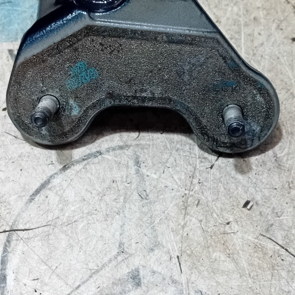 MERCEDES A CLASS W176 PASSENGER NEAR SIDE REAR TOP UPPER DOOR HINGE  R460819