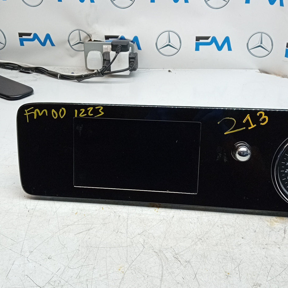 MERCEDES E-CLASS W213 SPEEDOMETER INSTRUMENT CLUSTER 2016 A2139009406 FM001223