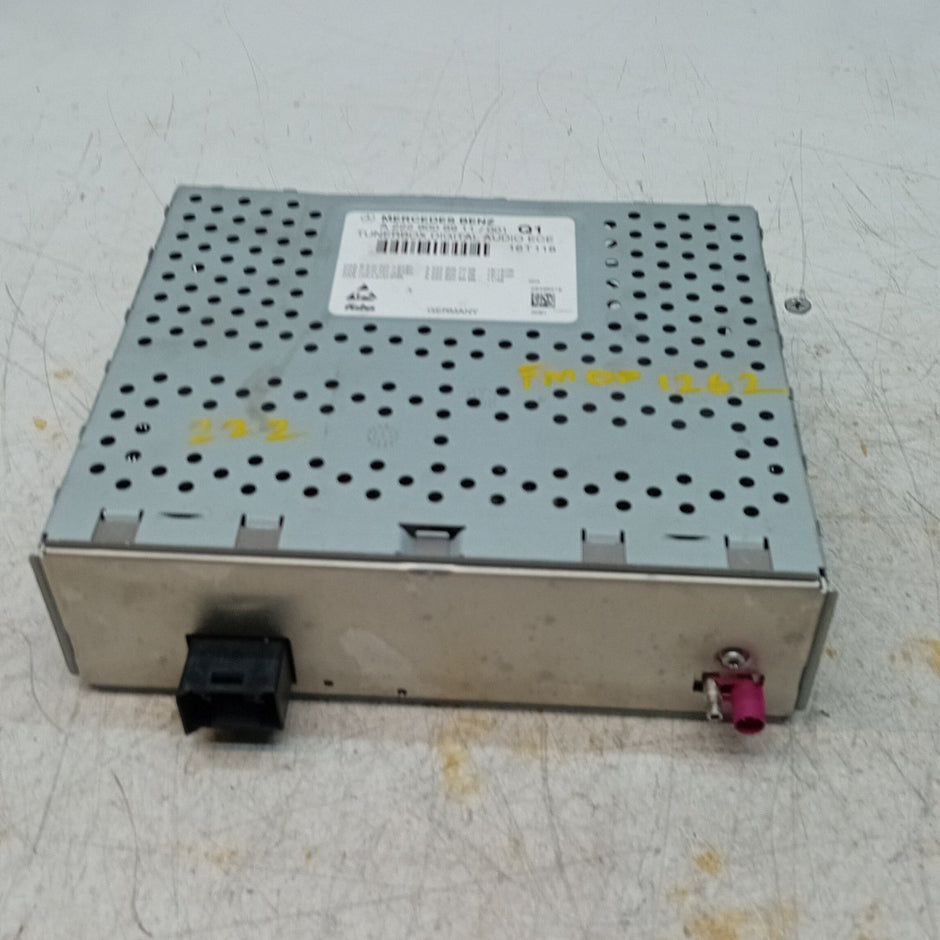 MERCEDES BENZ S-CLASS W222  2014-2021  RADIO TUNER BOX  A2229008911 FM001262