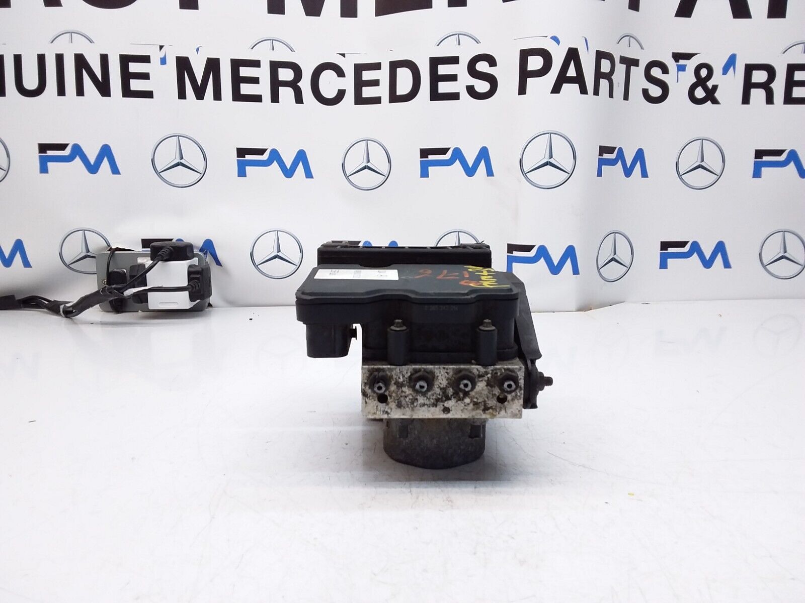 MERCEDES CLA W246 ABS PUMP MODULE CONTROL UNIT A2464300210 FM00434